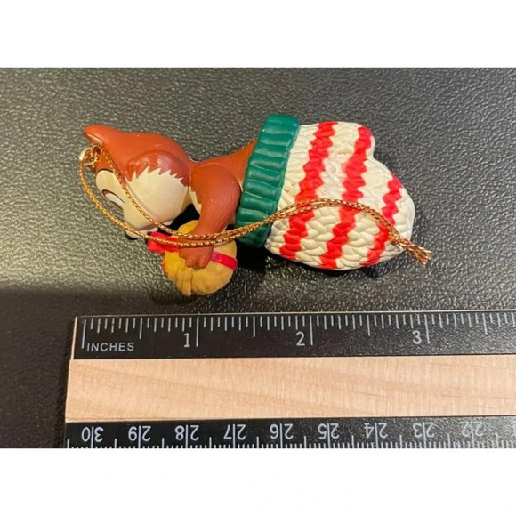 Disney Grolier‎ Chip Christmas Magic Ornament Holiday Mitten Vintage - Picture 5 of 5